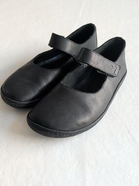 VIVOBAREFOOT Wyn Mary Jane Black Leather Shoes Women's Size 37